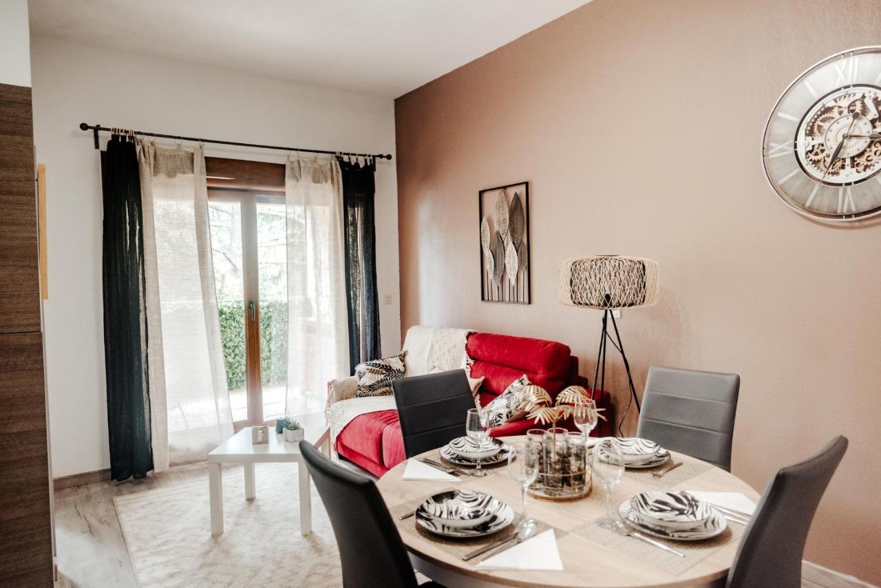Uzès Appartement Moderne Central Avec Piscine, Garage Prive Et Terrasse Sud מראה חיצוני תמונה